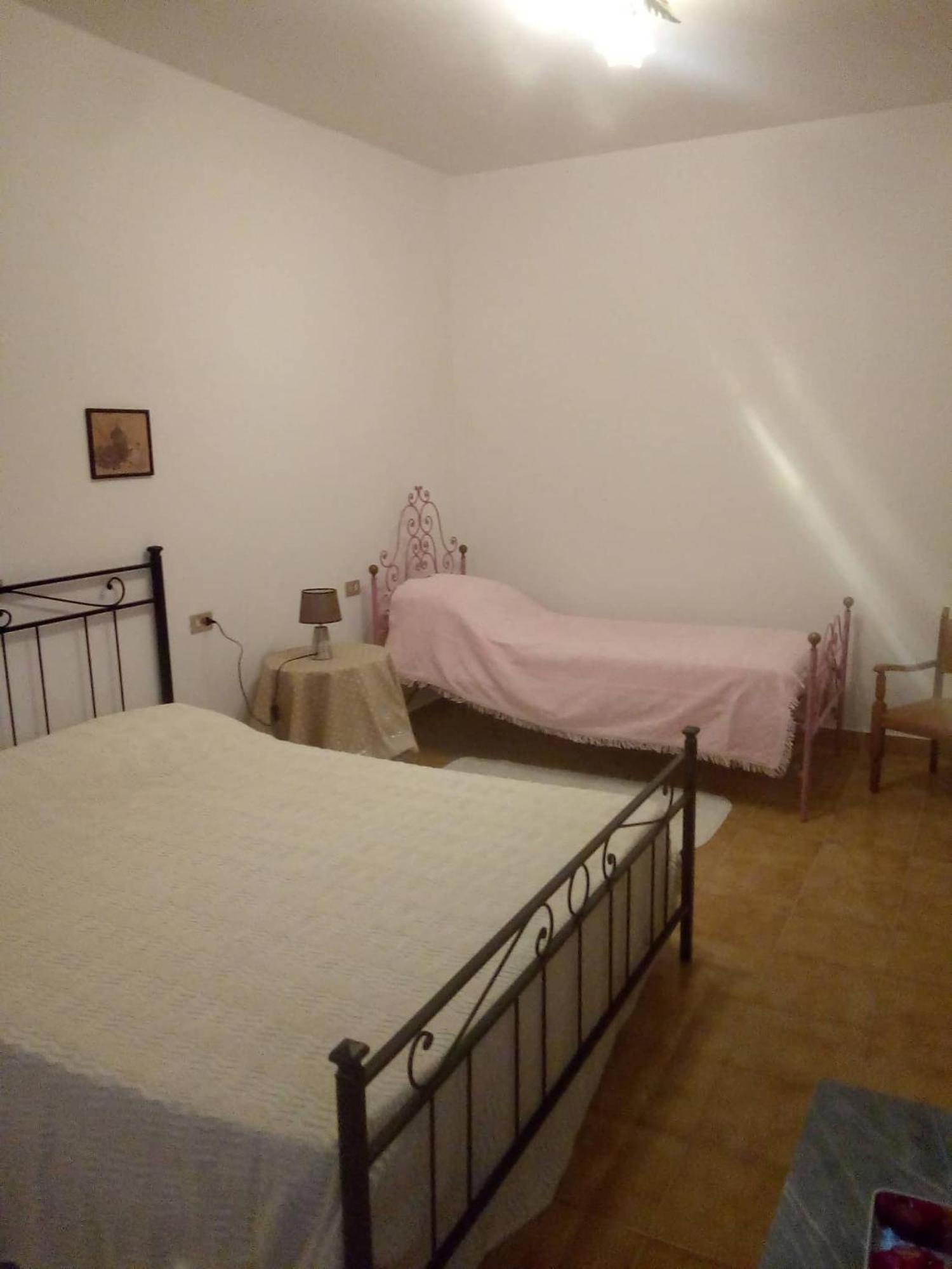 Casa Carducci Affittacamere Monteleto Экстерьер фото